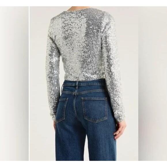 Good American Women's Medium Silver Cluster Sequin Cropped Cardigan Jacket - Picture 3 of 11